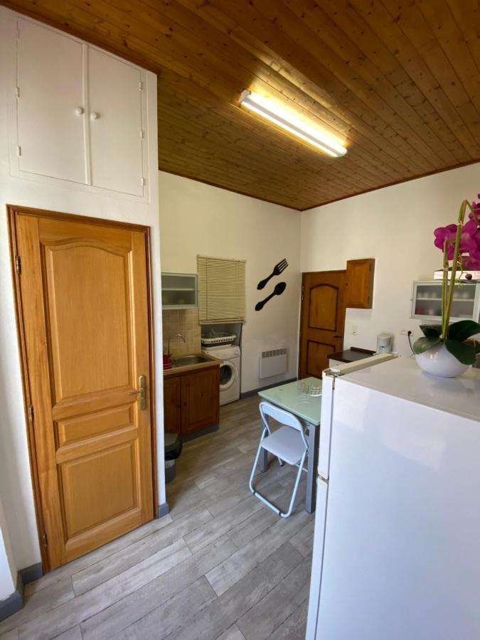 Appartement Climatise,Idealement Situe 100M Du Vieux Port. バスティア エクステリア 写真